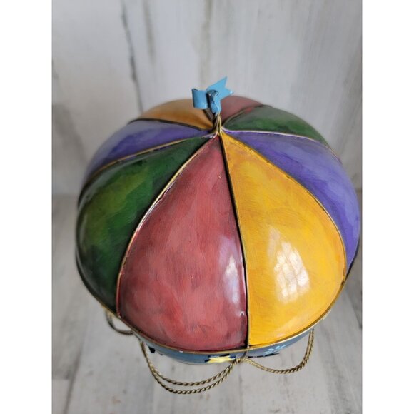 Vintage hot air balloon metal Santa music box unique home decor - Picture 8 of 10